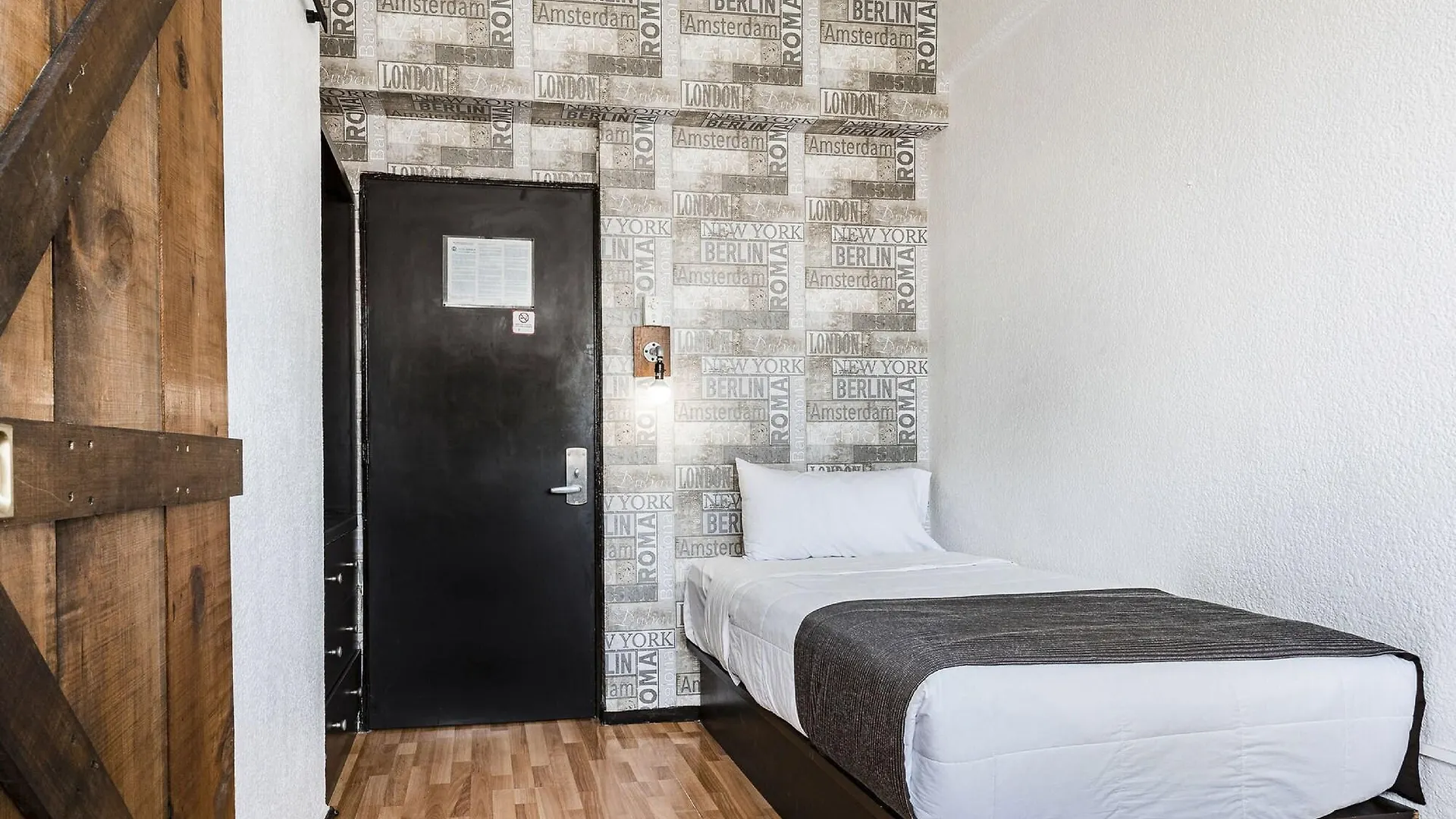 Hi Hotel Impala Querétaro