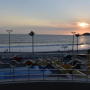 Departamento En Torre Miramar, Malecon De Apartamento Mazatlán